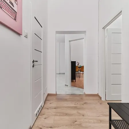 Apartment Wroclaw Lakowa By Renters *