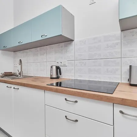 Apartment Wroclaw Lakowa By Renters Appartamento Breslavia