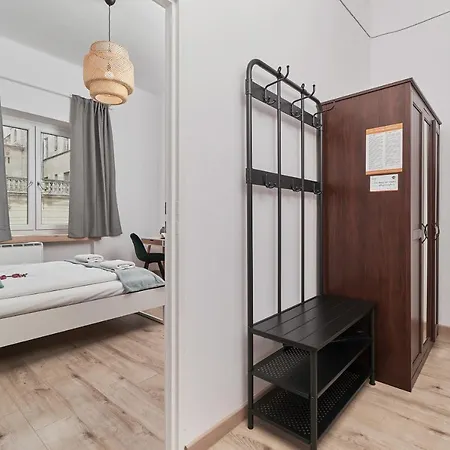 Apartment Wroclaw Lakowa By Renters Breslavia